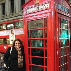 Meet your Posher, Danielle